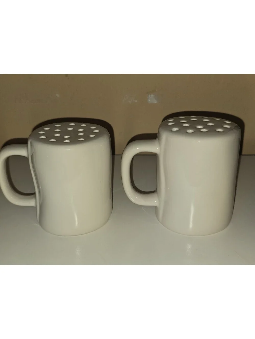 Rae Dunn Spice Rub & Chili Flakes Shaker Set Farmhouse Ceramic Kitchen Decor